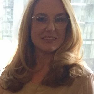 Meet your Posher, Leslee